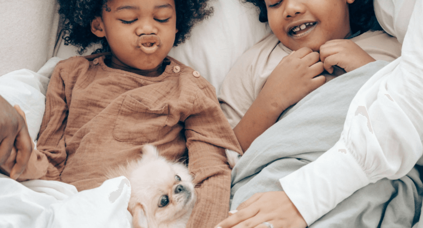 Chiens et enfants : une relation spéciale à superviser